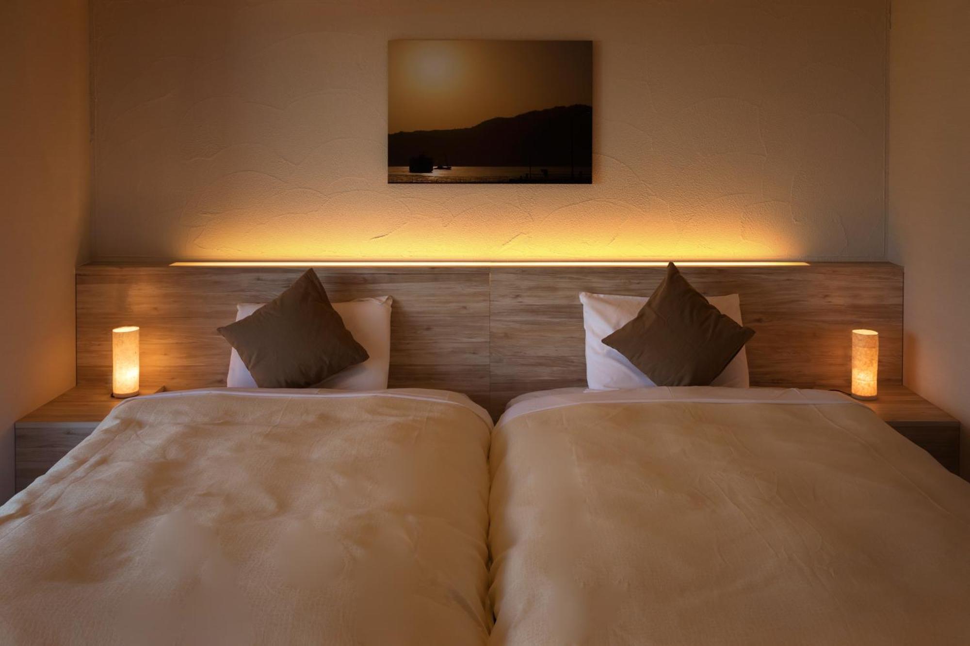 Hotel Miyajima Villa Hatsukaichi Bagian luar foto